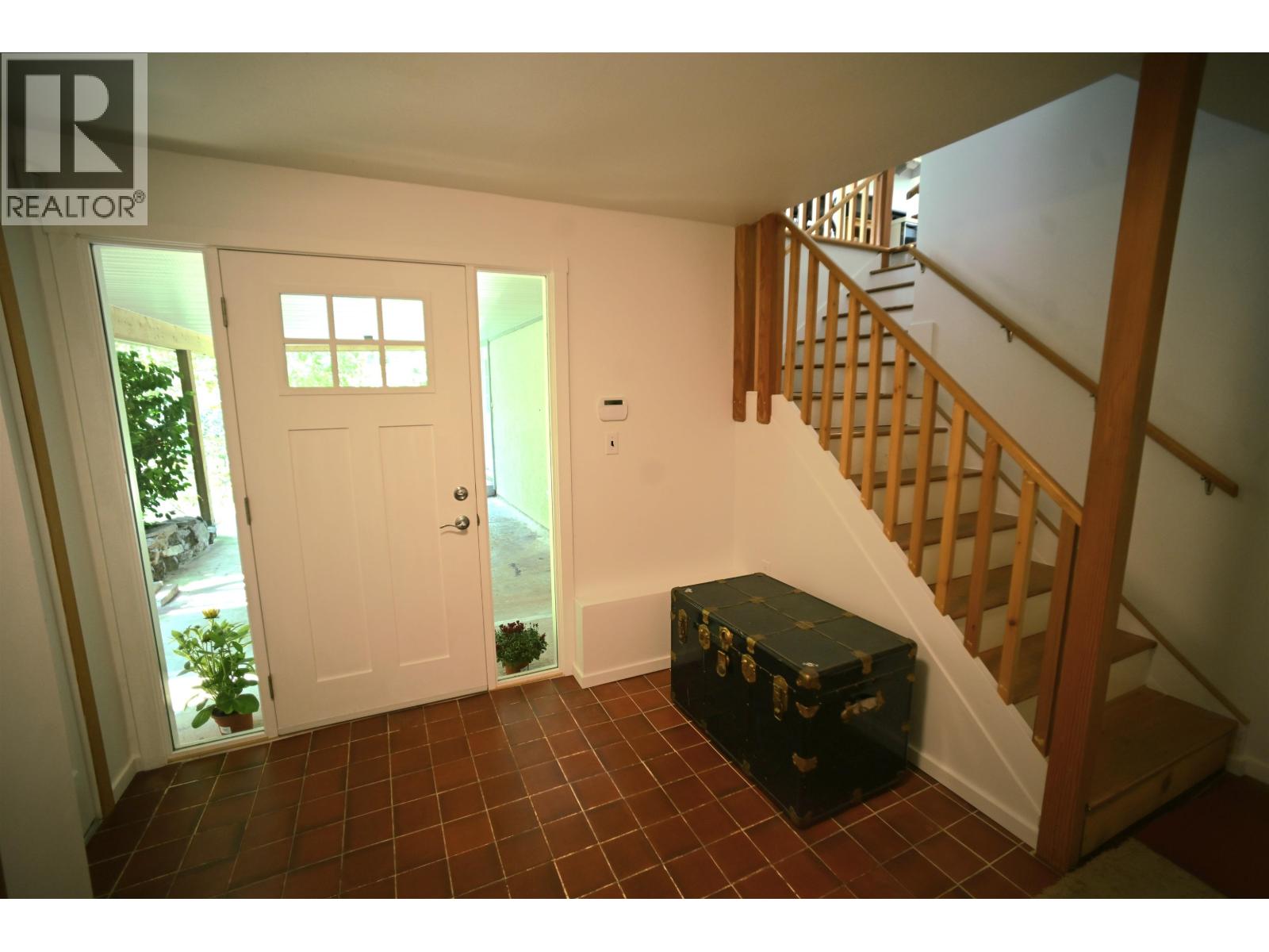 13096 Narrows Road, Madeira Park, British Columbia  V0N 2H1 - Photo 9 - R3160699