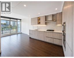 407 4720 LOUGHEED HIGHWAY, Burnaby, British Columbia