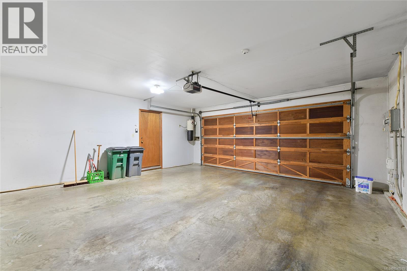 4404 Meadowood Pl, Saanich, British Columbia  V8X 4V7 - Photo 24 - 1048219