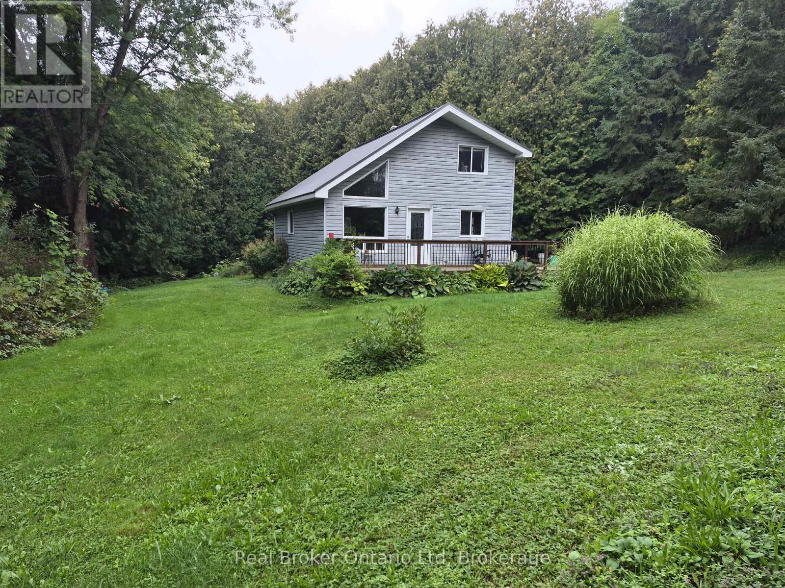 775522 Highway 10 Highway S, West Grey, Ontario  N0C 1H0 - Photo 1 - X13739570