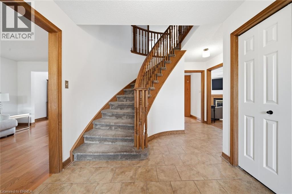 92 National Drive, Hamilton, Ontario  L8G 5B3 - Photo 9 - 40852057