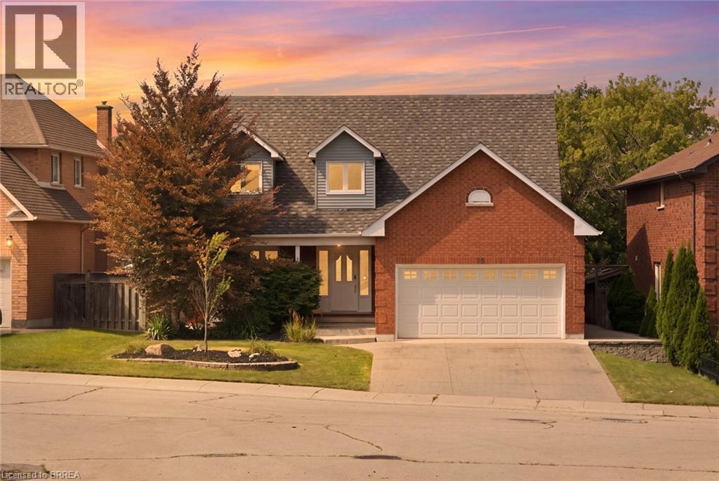 92 NATIONAL Drive, Hamilton, Ontario