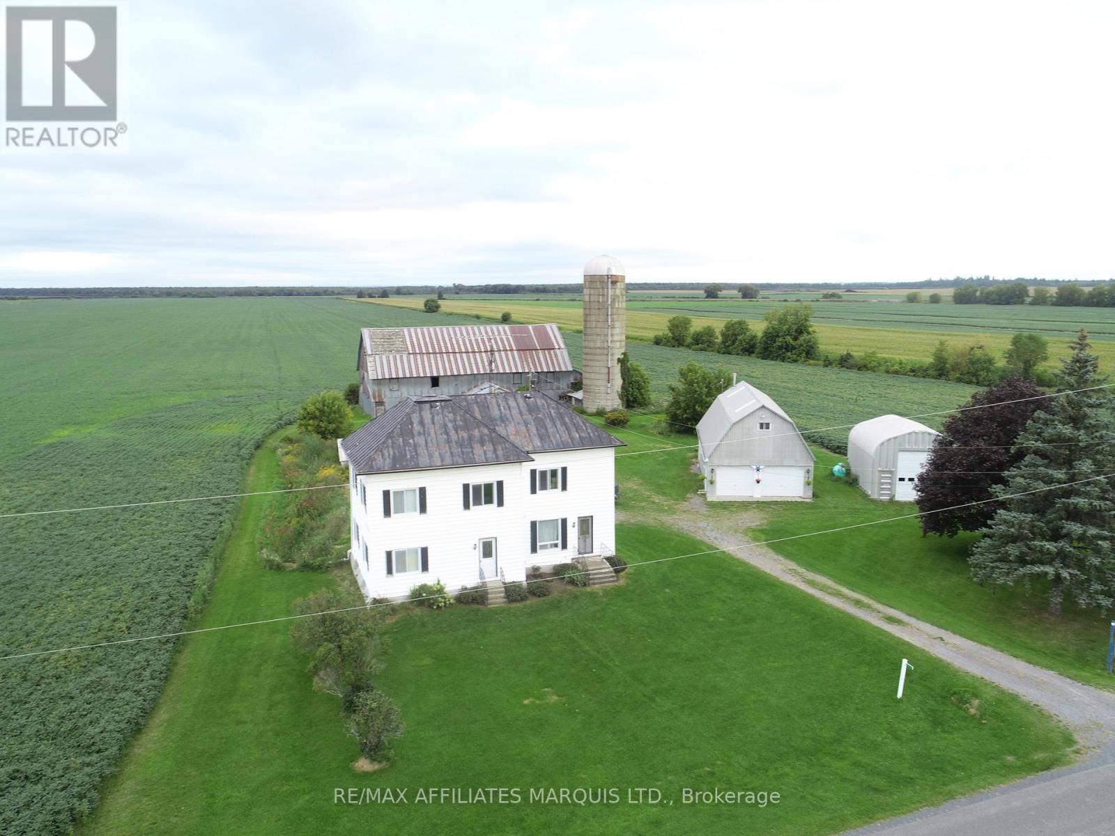 16767 Eighth Road, North Stormont, Ontario  K0C 1W0 - Photo 2 - X13739636