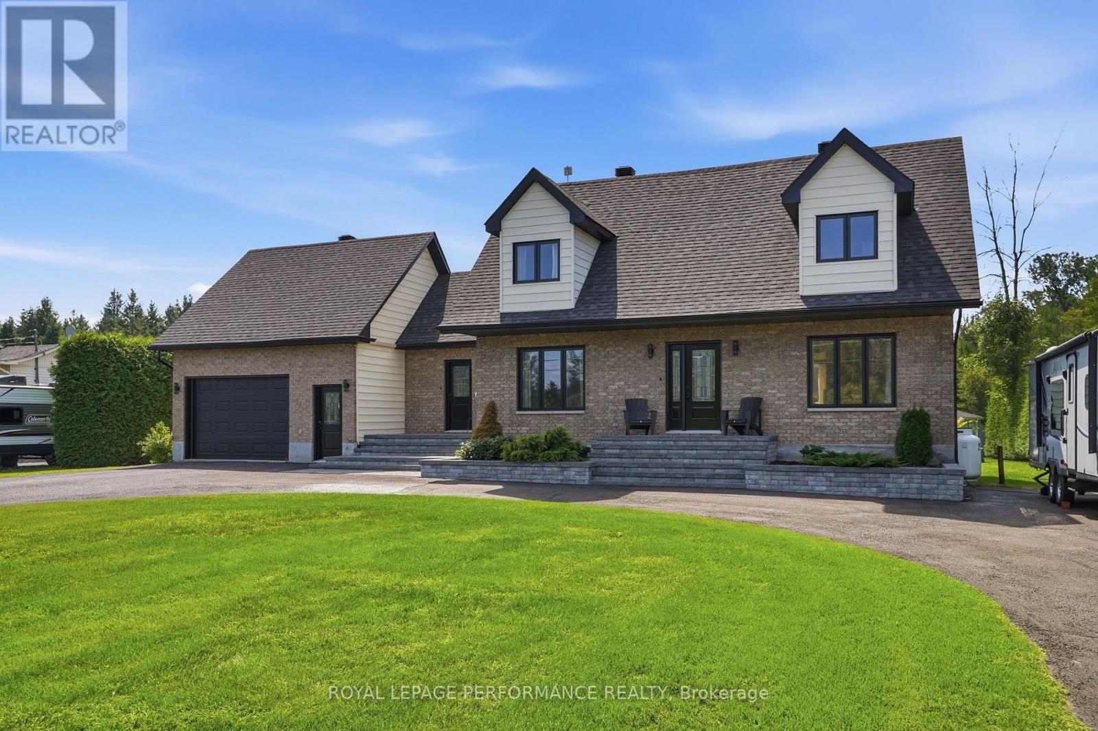 3246 Pattee Road E, East Hawkesbury, Ontario  K6A 2R2 - Photo 2 - X13739642