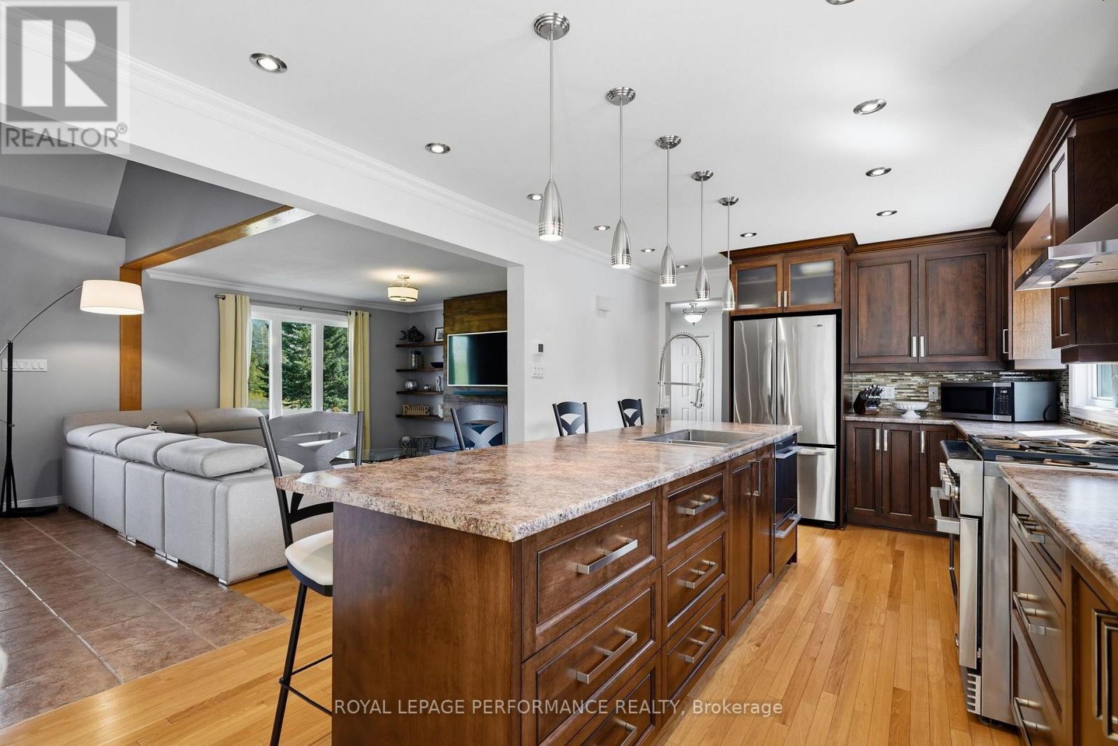 3246 Pattee Road E, East Hawkesbury, Ontario  K6A 2R2 - Photo 9 - X13739642