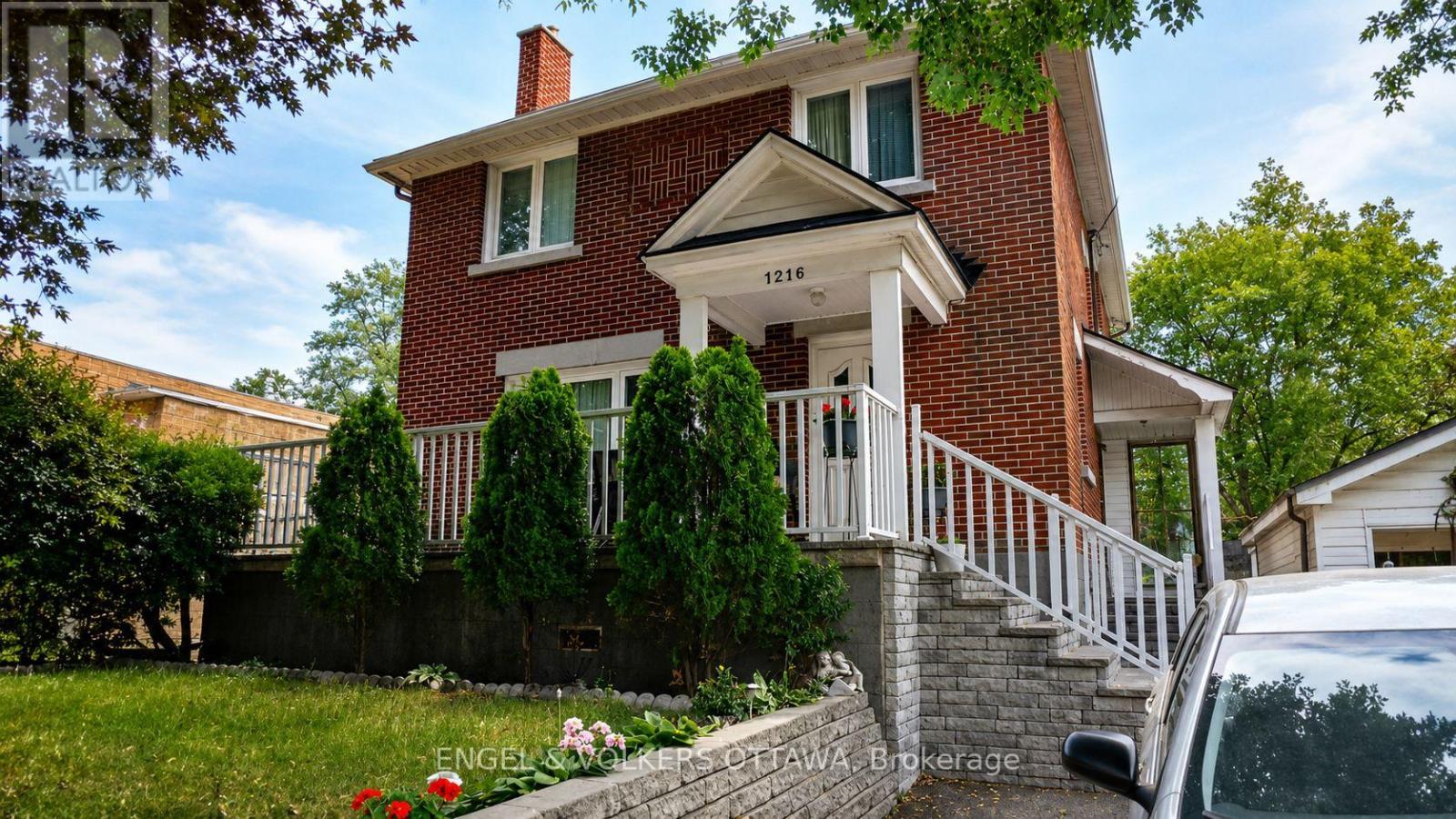 1216 RIDGEMONT AVENUE, ottawa, Ontario