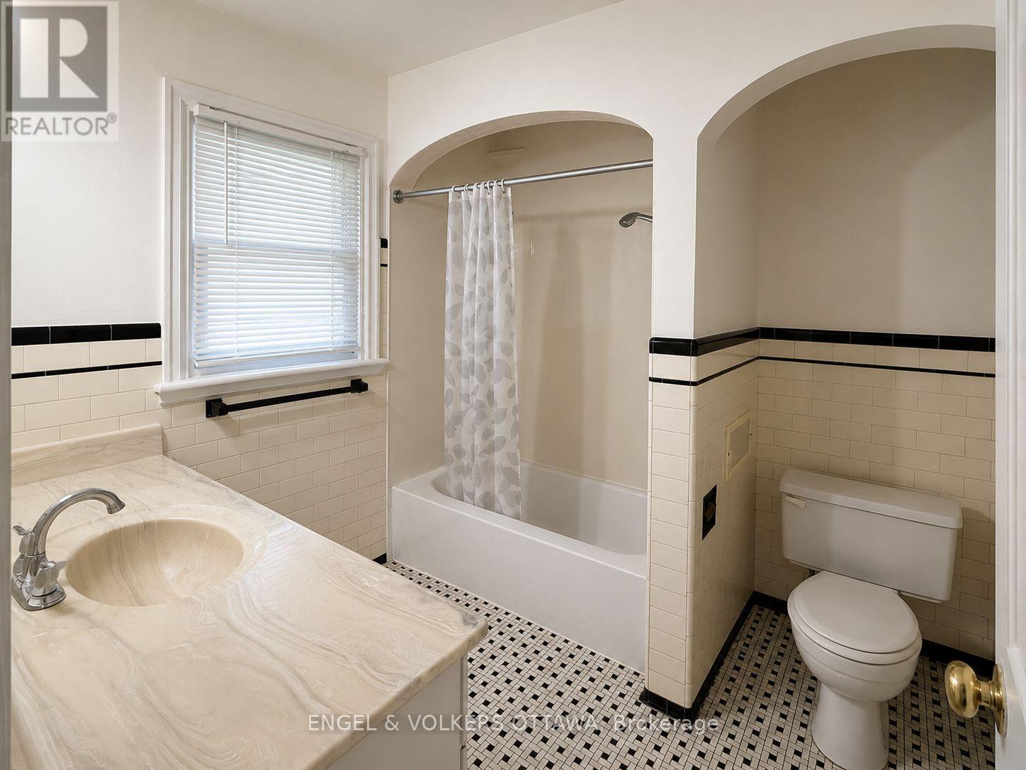 1216 Ridgemont Avenue, Ottawa, Ontario  K1V 6E7 - Photo 16 - X13739628
