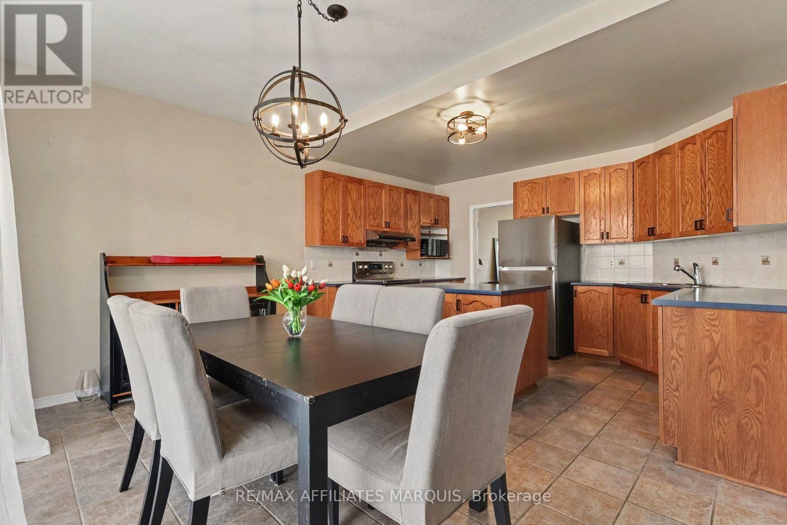 218 Annapolis Circle, Ottawa, Ontario  K1V 1Y9 - Photo 12 - X13739634