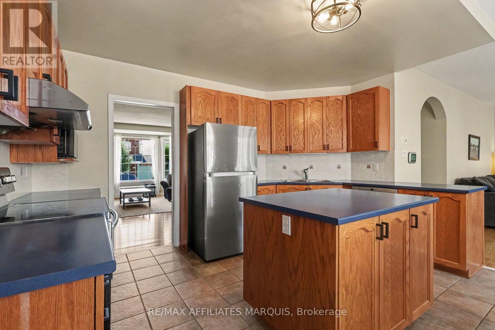 218 Annapolis Circle, Ottawa, Ontario  K1V 1Y9 - Photo 14 - X13739634