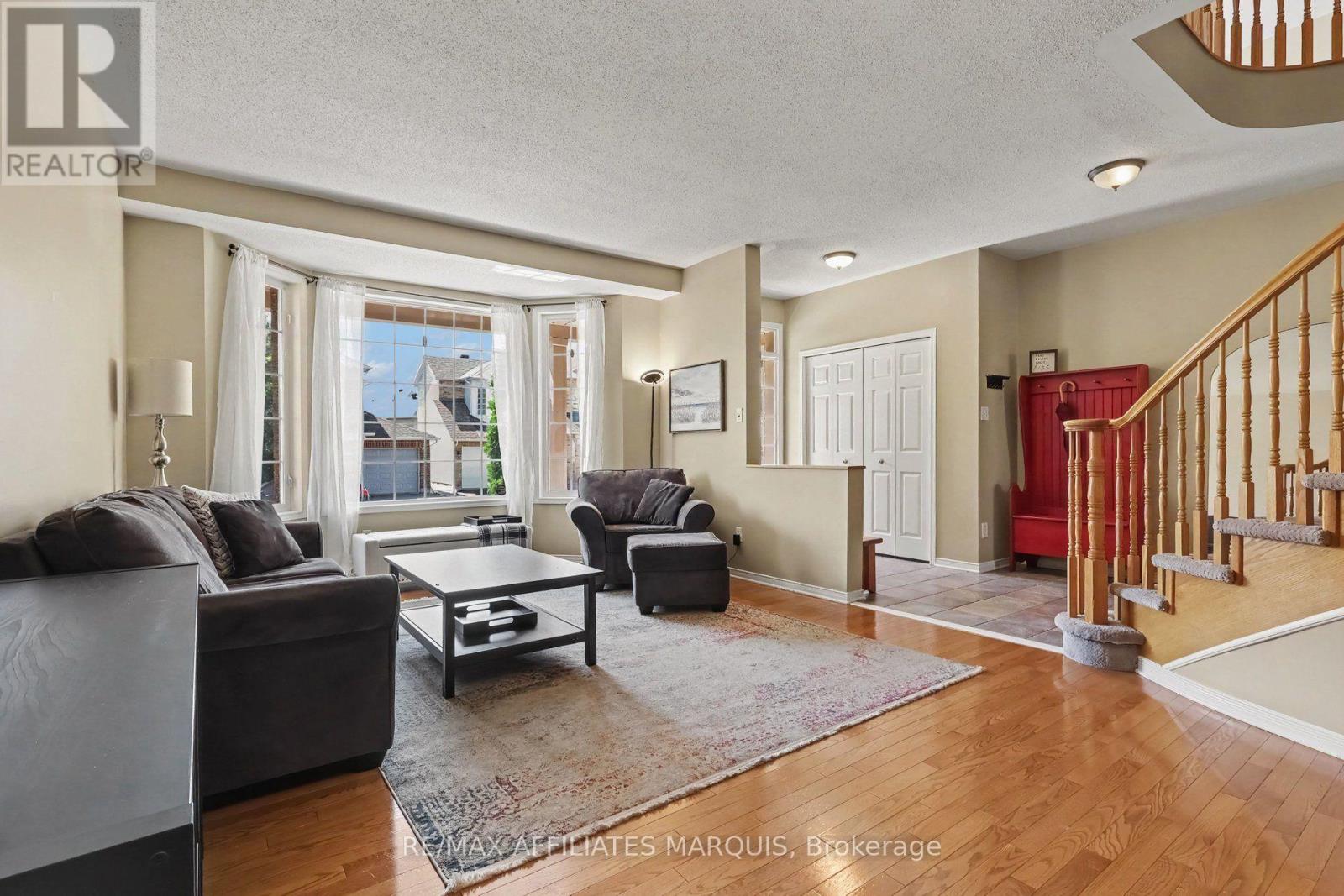 218 Annapolis Circle, Ottawa, Ontario  K1V 1Y9 - Photo 7 - X13739634