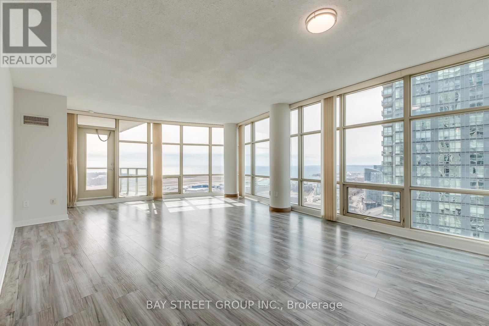 3912 - 35 Mariner Terrace, Toronto, Ontario  M5V 3V9 - Photo 20 - C13739584