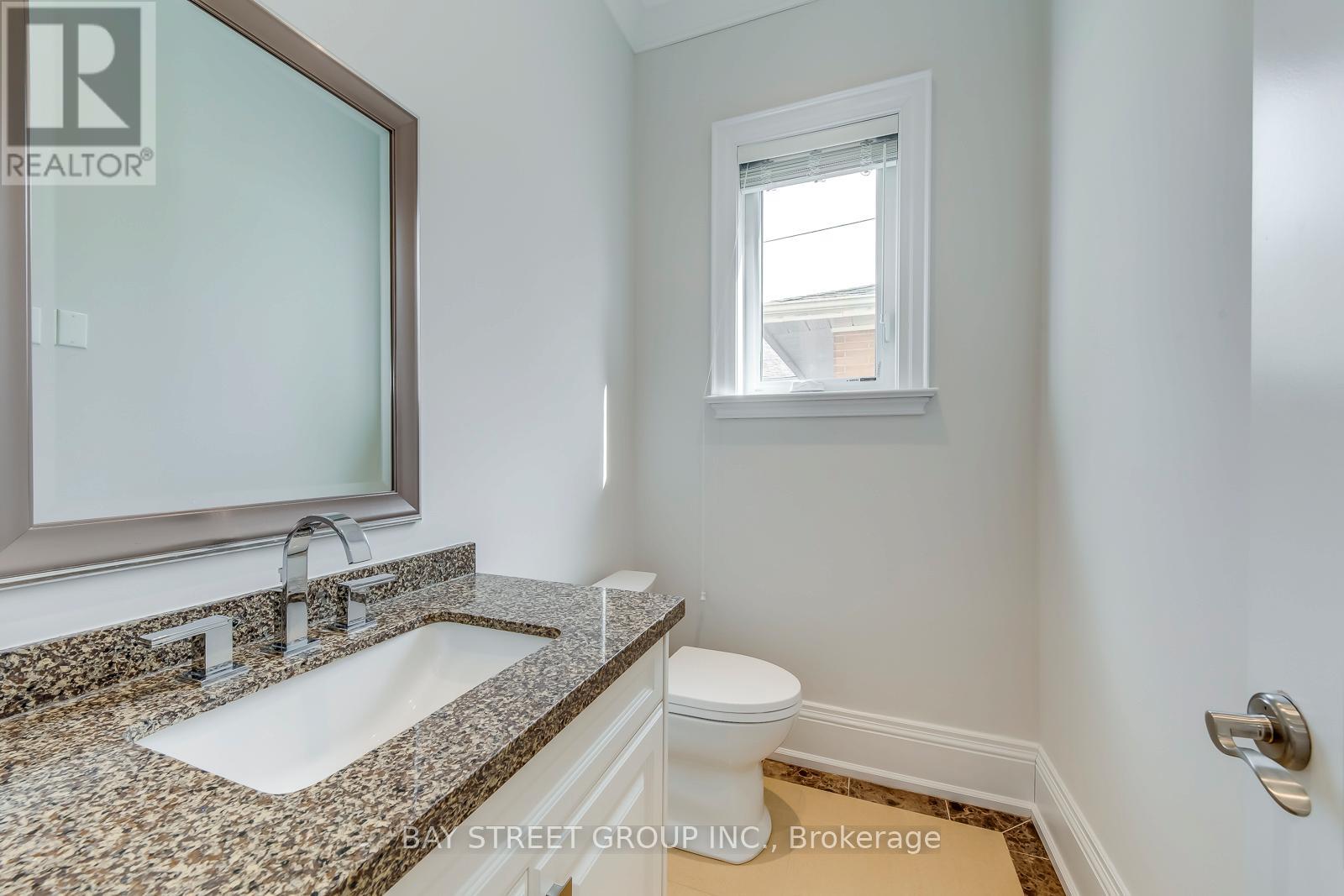 39 Foxwarren Drive, Toronto, Ontario  M2K 1L1 - Photo 11 - C13739586