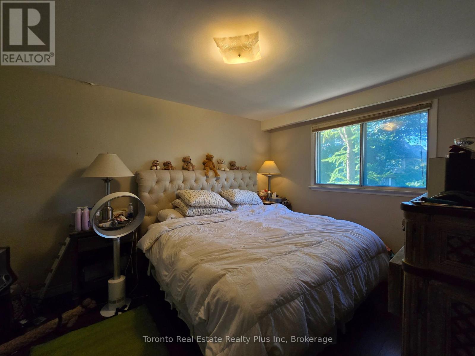 482 Ruth Avenue, Toronto, Ontario  M2M 2J3 - Photo 15 - C13739590