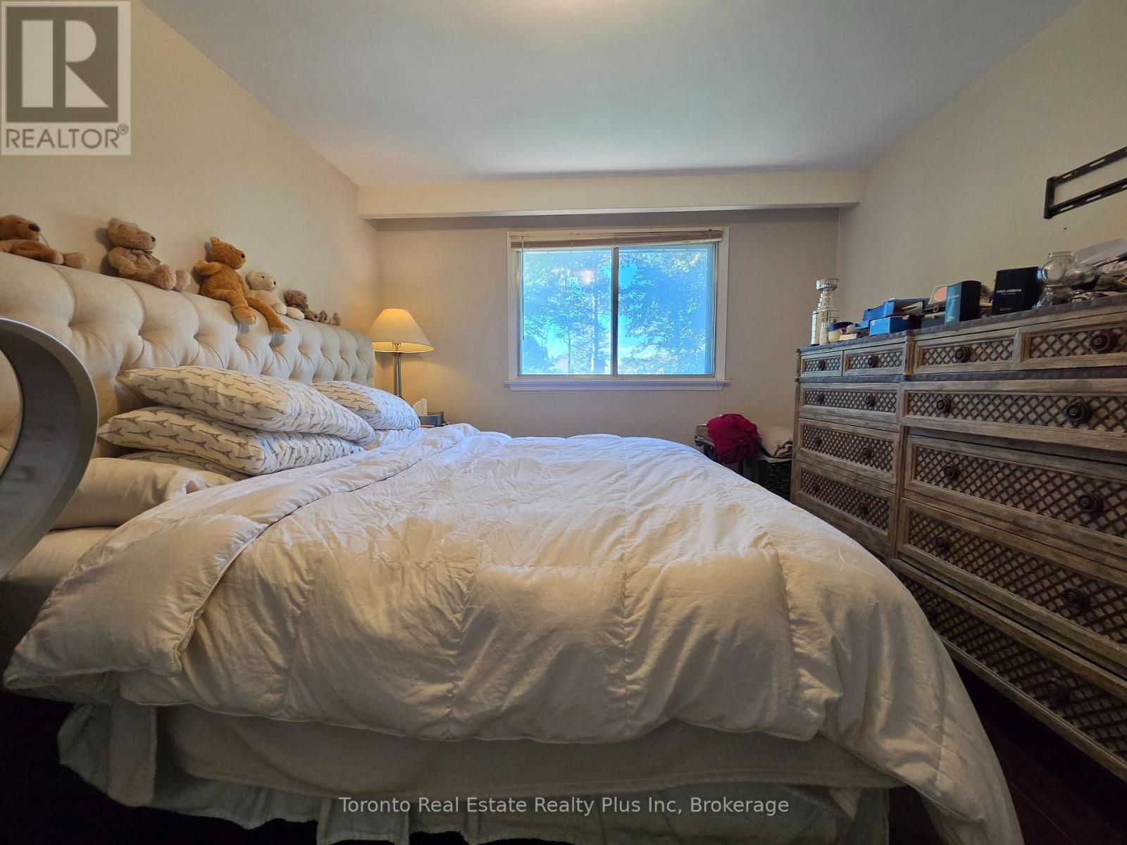 482 Ruth Avenue, Toronto, Ontario  M2M 2J3 - Photo 16 - C13739590