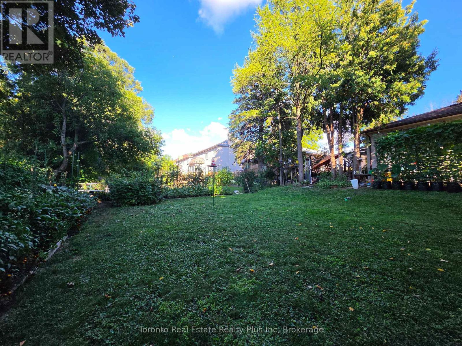 482 Ruth Avenue, Toronto, Ontario  M2M 2J3 - Photo 37 - C13739590