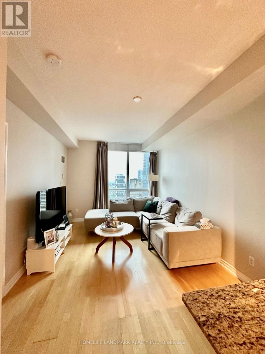3303 - 761 Bay Street, Toronto, Ontario  M5G 2R2 - Photo 10 - C13739630