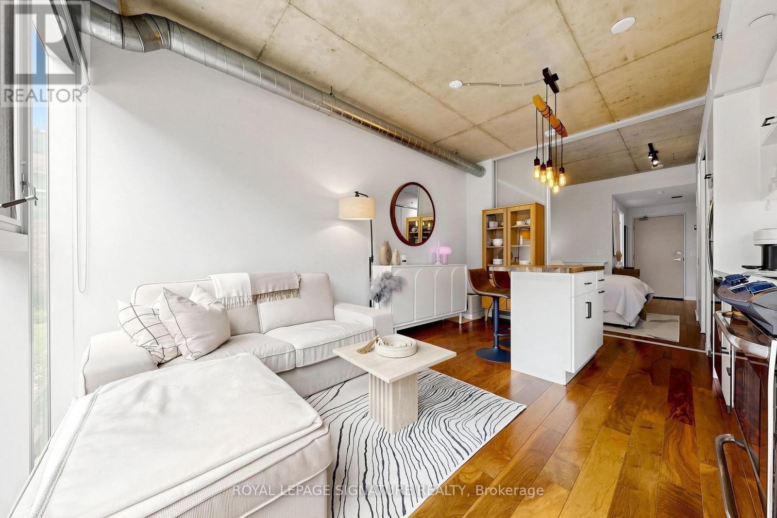 414 - 32 Trolley Crescent, Toronto, Ontario  M5A 0E8 - Photo 4 - C13739656