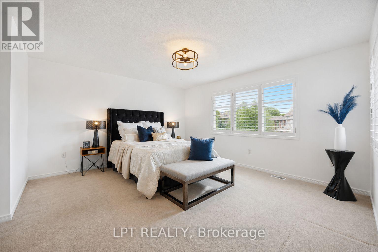 61 Minerva Avenue, Toronto, Ontario  M1M 0C2 - Photo 11 - E13739574