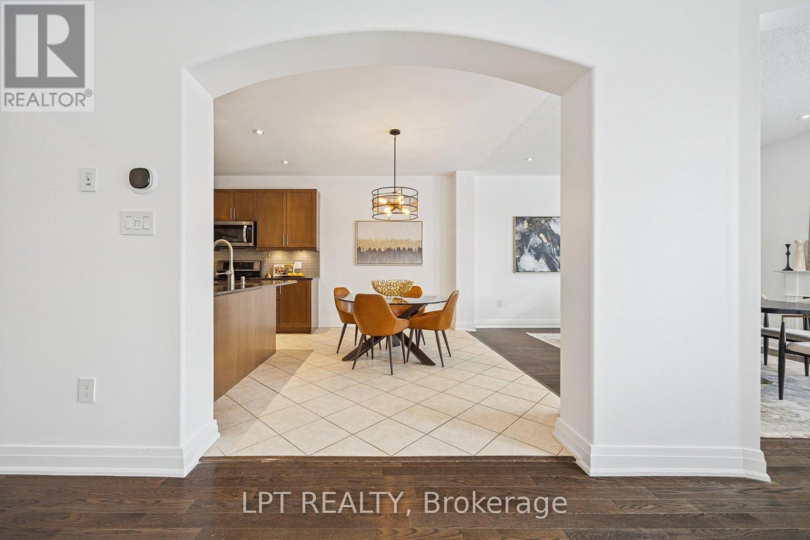61 Minerva Avenue, Toronto, Ontario  M1M 0C2 - Photo 5 - E13739574