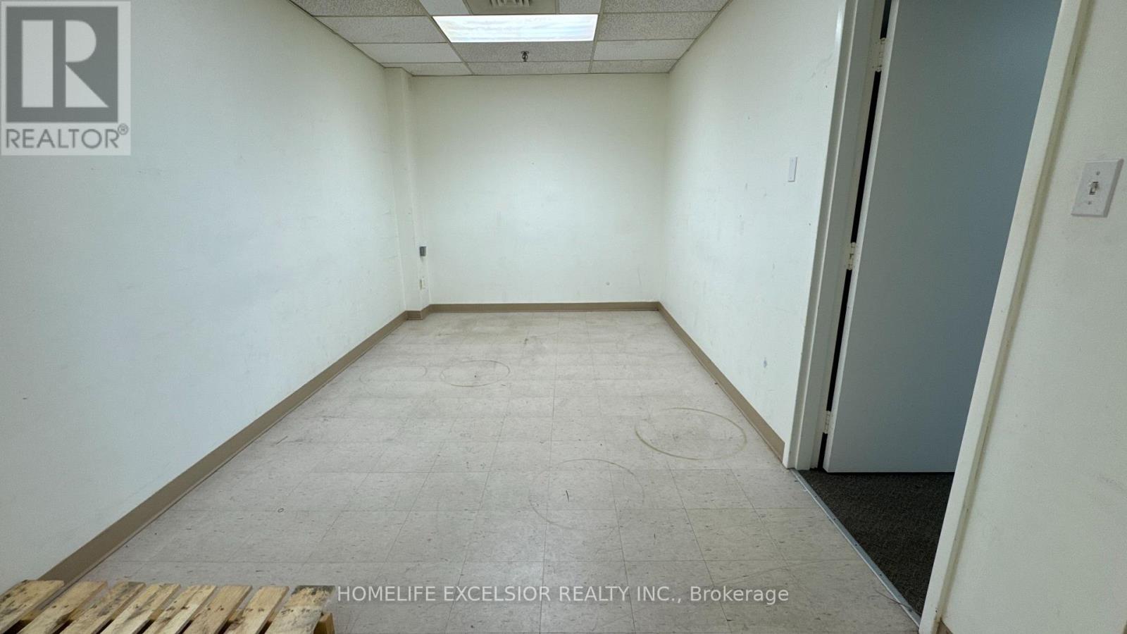 6 - 825 Denison Street, Markham, Ontario L3R 5E4 - Photo 22 - N13739558