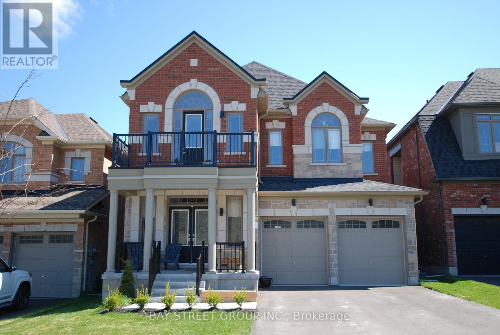 45 FRANK KELLY DRIVE, East Gwillimbury, Ontario