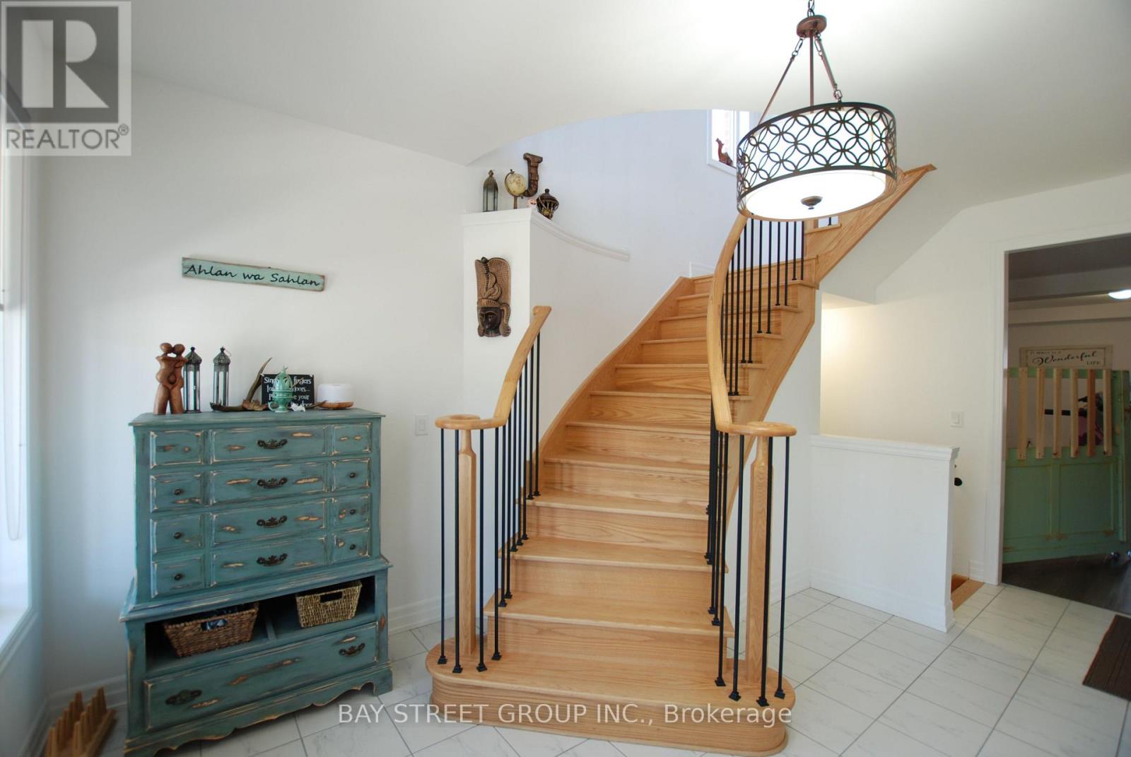 45 Frank Kelly Drive, East Gwillimbury, Ontario L9N 0V2 - Photo 4 - N13739588
