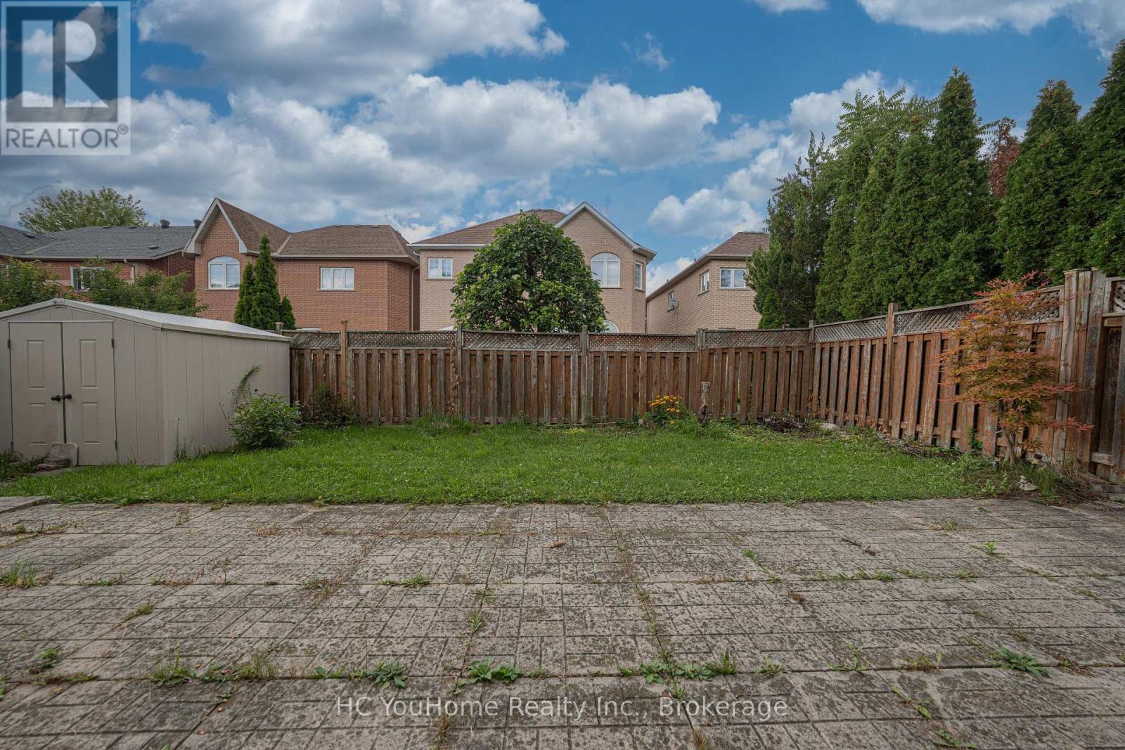 8 Briar Path Lane, Markham, Ontario  L6C 2C1 - Photo 2 - N13739596