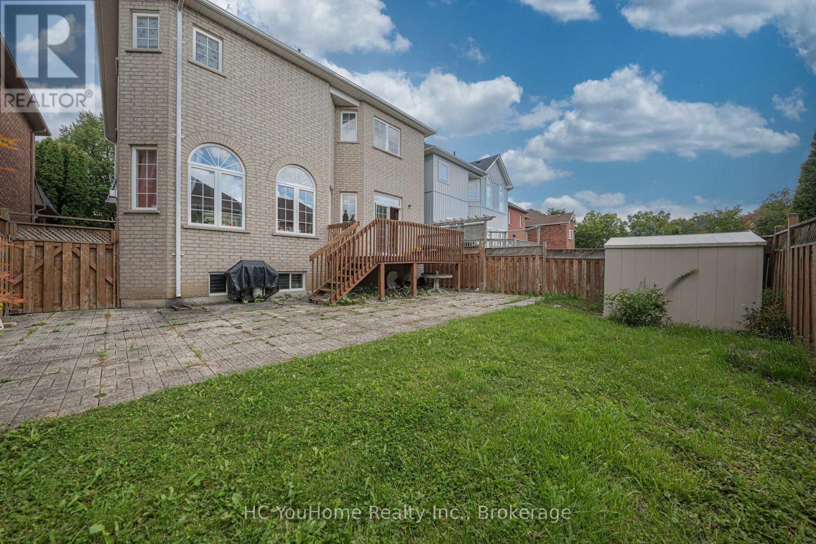 8 Briar Path Lane, Markham, Ontario  L6C 2C1 - Photo 5 - N13739596