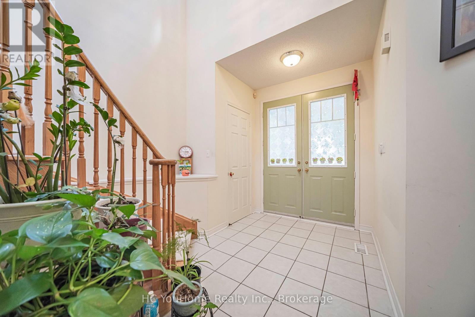 8 Briar Path Lane, Markham, Ontario  L6C 2C1 - Photo 6 - N13739596