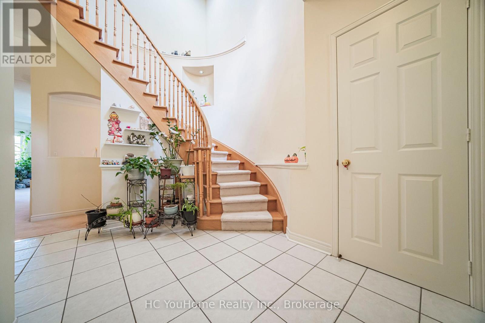 8 Briar Path Lane, Markham, Ontario  L6C 2C1 - Photo 8 - N13739596
