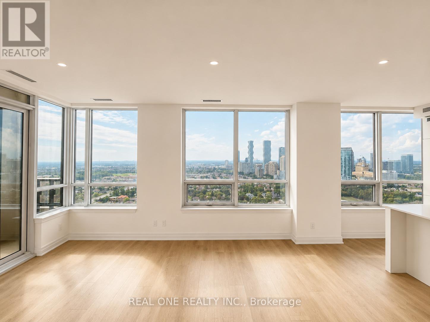 3008 - 36 Elm Drive W, Mississauga, Ontario  L5B 0N3 - Photo 9 - W13739606