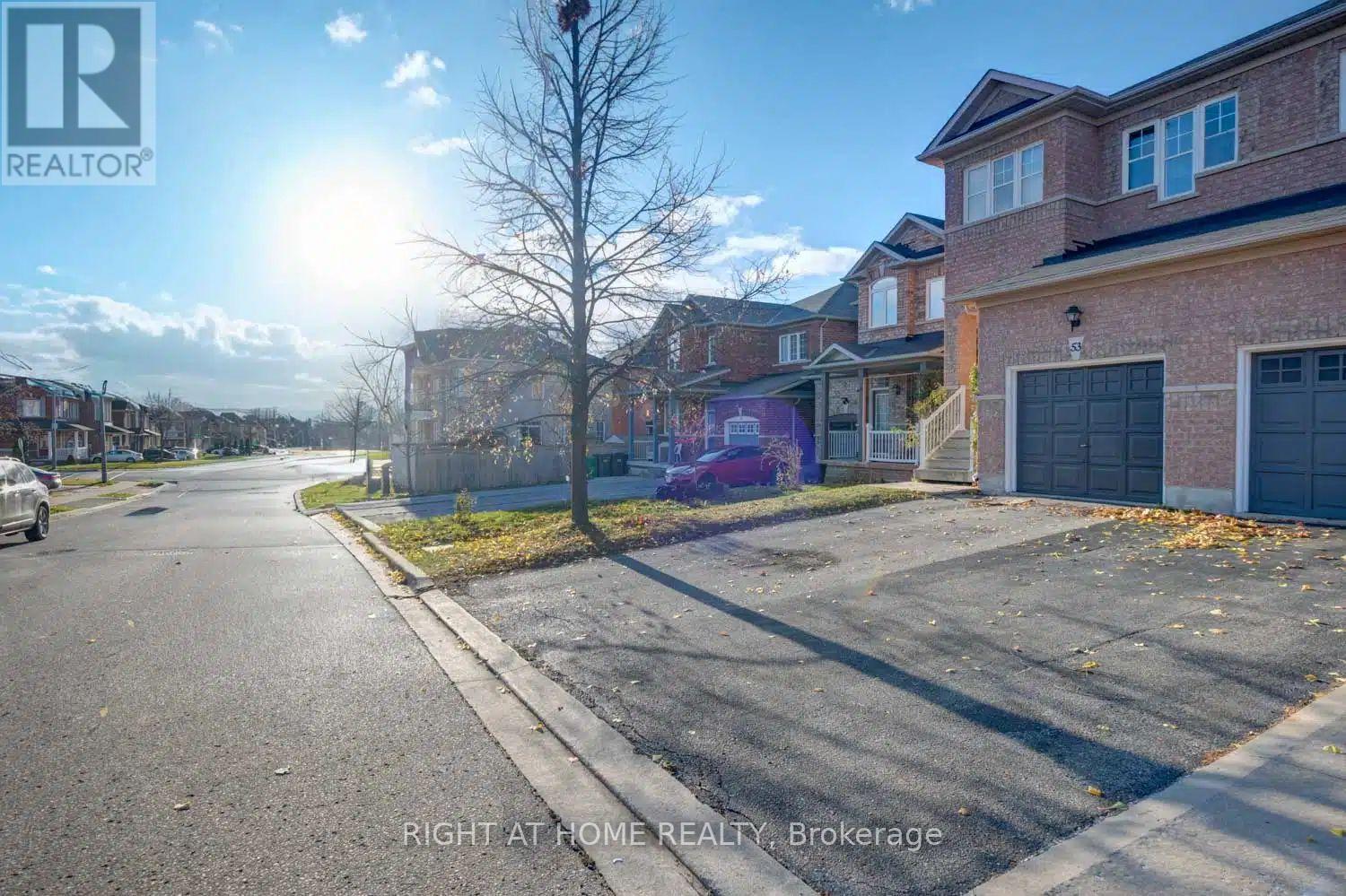 53 Silent Pond Crescent, Brampton, Ontario  L6V 4S9 - Photo 3 - W13739626