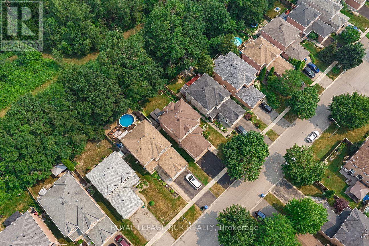 194 Lisa Marie Drive, Orangeville, Ontario  L9W 4P7 - Photo 33 - W13739652