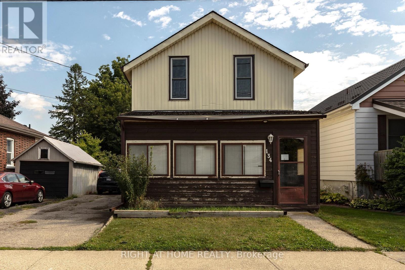 134 Catharine Avenue, Brantford, Ontario  N3T 1Y4 - Photo 2 - X13739618
