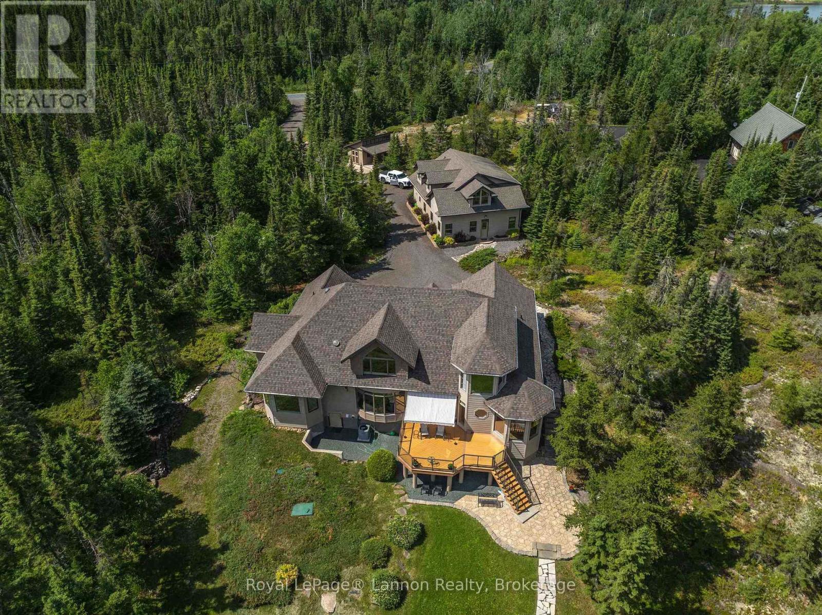 135 Mickelson Drive E, Shuniah, Ontario  P7A 6N3 - Photo 3 - X13610102