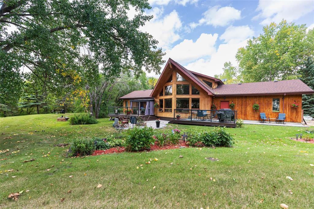 21072 50 (Mondor) Road N, Ile Des Chenes, Manitoba  R0A 0T3 - Photo 0 - 202622102