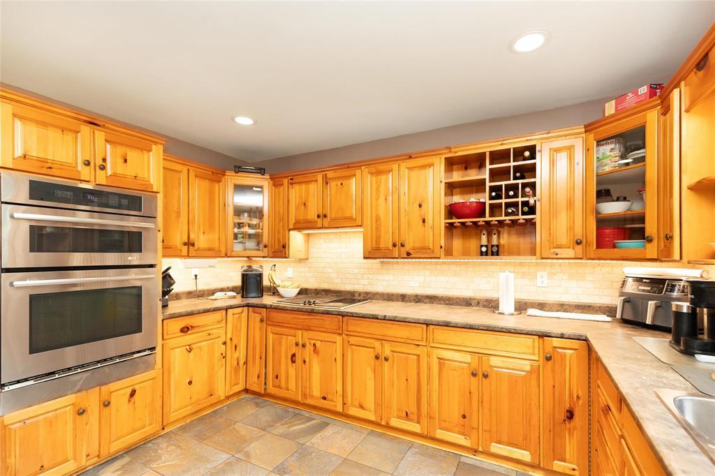 21072 50 (Mondor) Road N, Ile Des Chenes, Manitoba  R0A 0T3 - Photo 11 - 202622102
