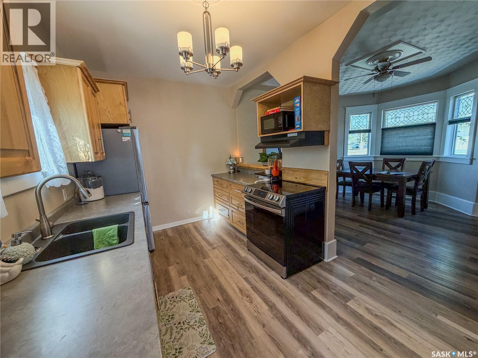 127 10th Avenue W, Melville, Saskatchewan  S0A 2P0 - Photo 17 - SK047409