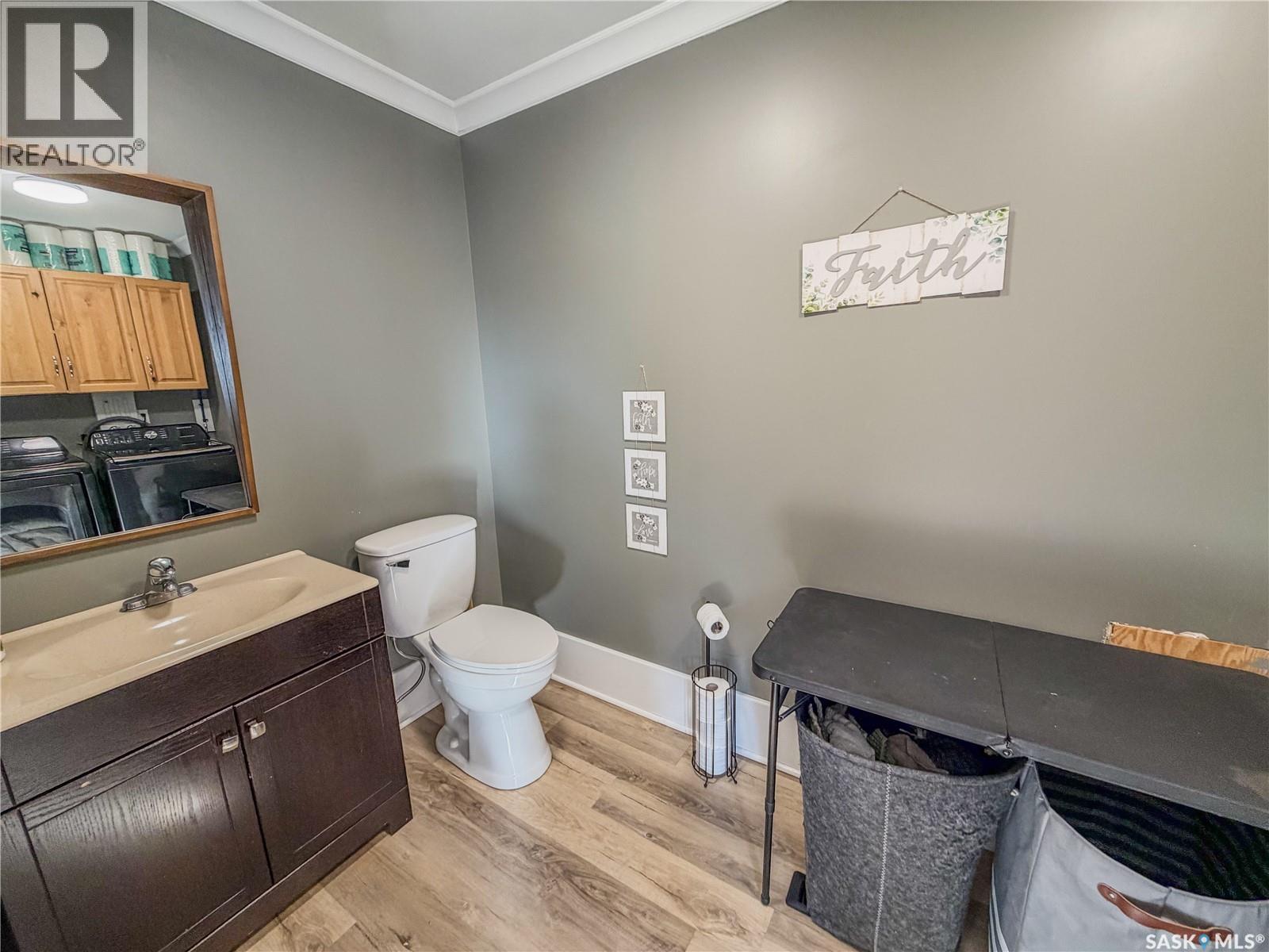 127 10th Avenue W, Melville, Saskatchewan  S0A 2P0 - Photo 9 - SK047409