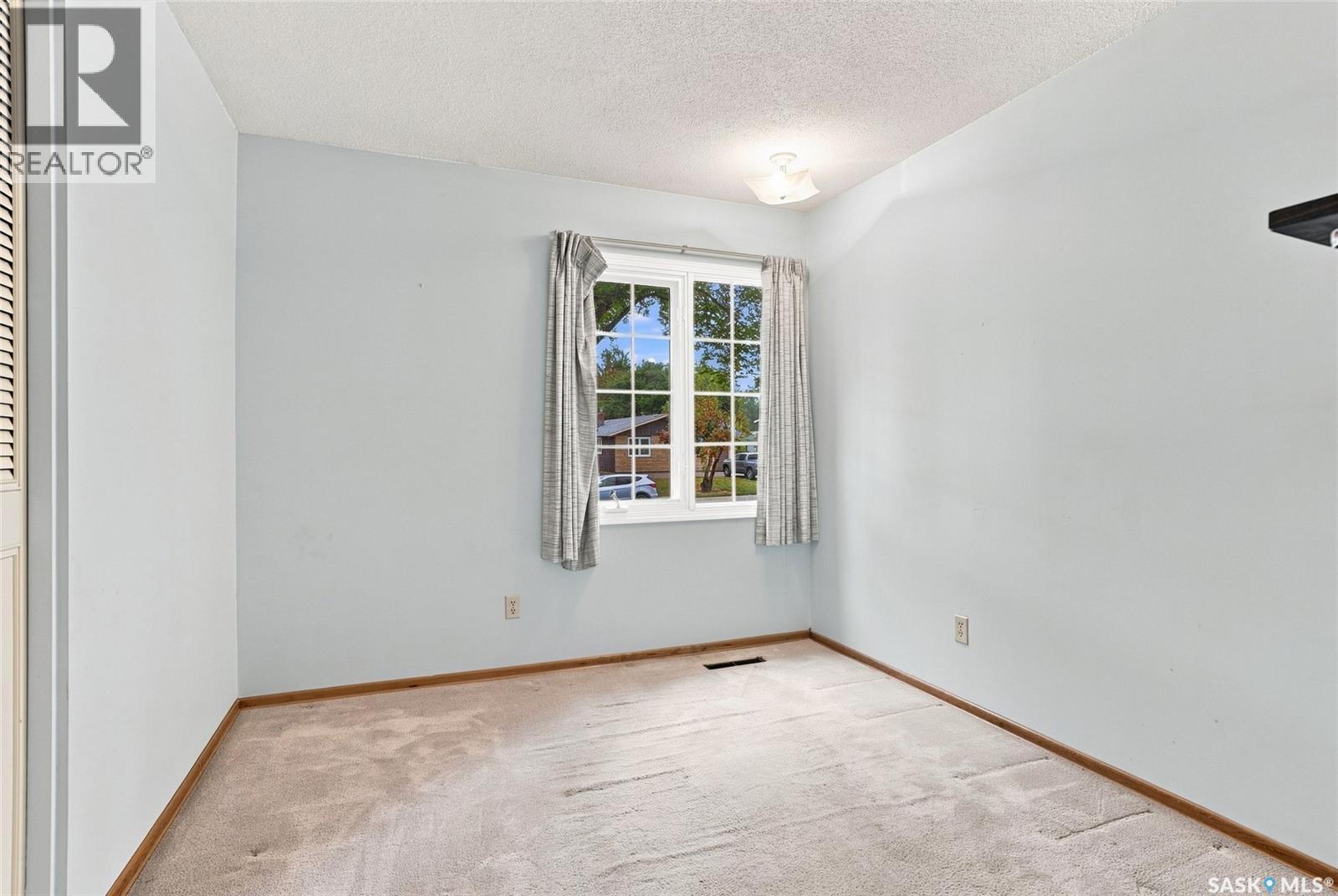 630 Acadia Drive, Saskatoon, Saskatchewan  S7H 3V9 - Photo 18 - SK047255