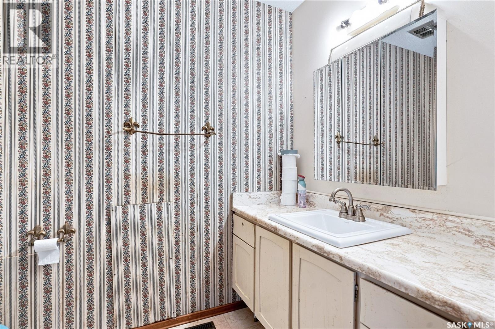 630 Acadia Drive, Saskatoon, Saskatchewan  S7H 3V9 - Photo 23 - SK047255