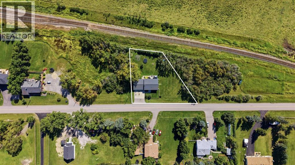 313 Macleod Trail, Rural Foothills County, Alberta  T1S 5J4 - Photo 3 - A2341037