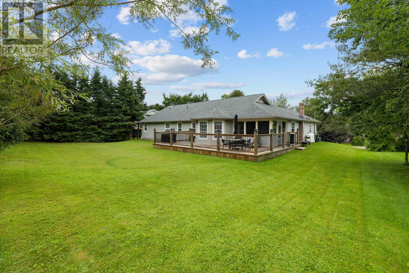77 Parkside Drive, Charlottetown, Prince Edward Island  C1E 1M8 - Photo 43 - 202614232