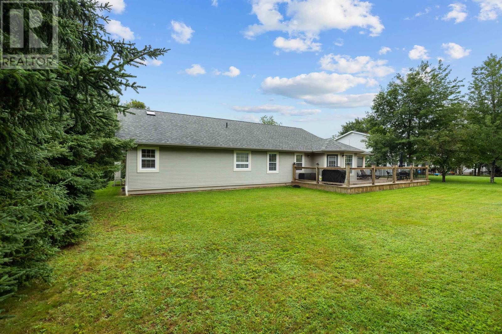 77 Parkside Drive, Charlottetown, Prince Edward Island  C1E 1M8 - Photo 44 - 202614232