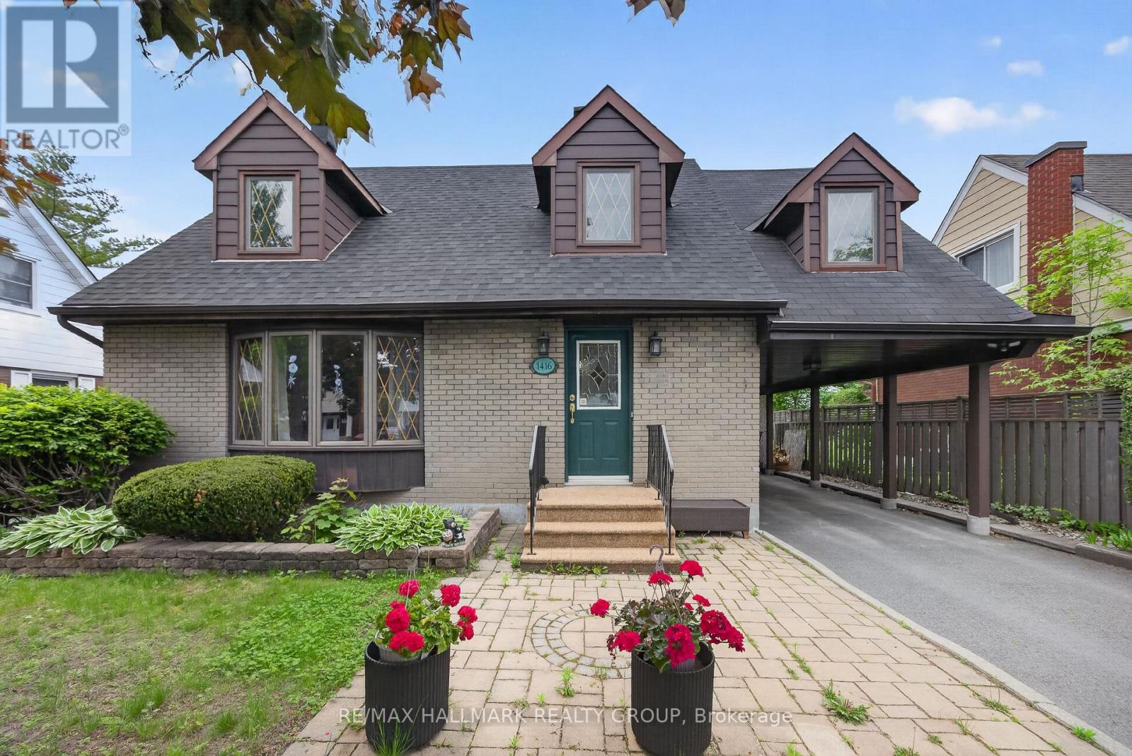 1416 WOODWARD AVENUE, Ottawa, Ontario