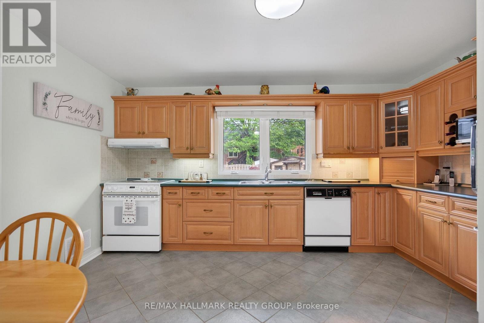 1416 Woodward Avenue, Ottawa, Ontario  K1Z 7W1 - Photo 13 - X13739674