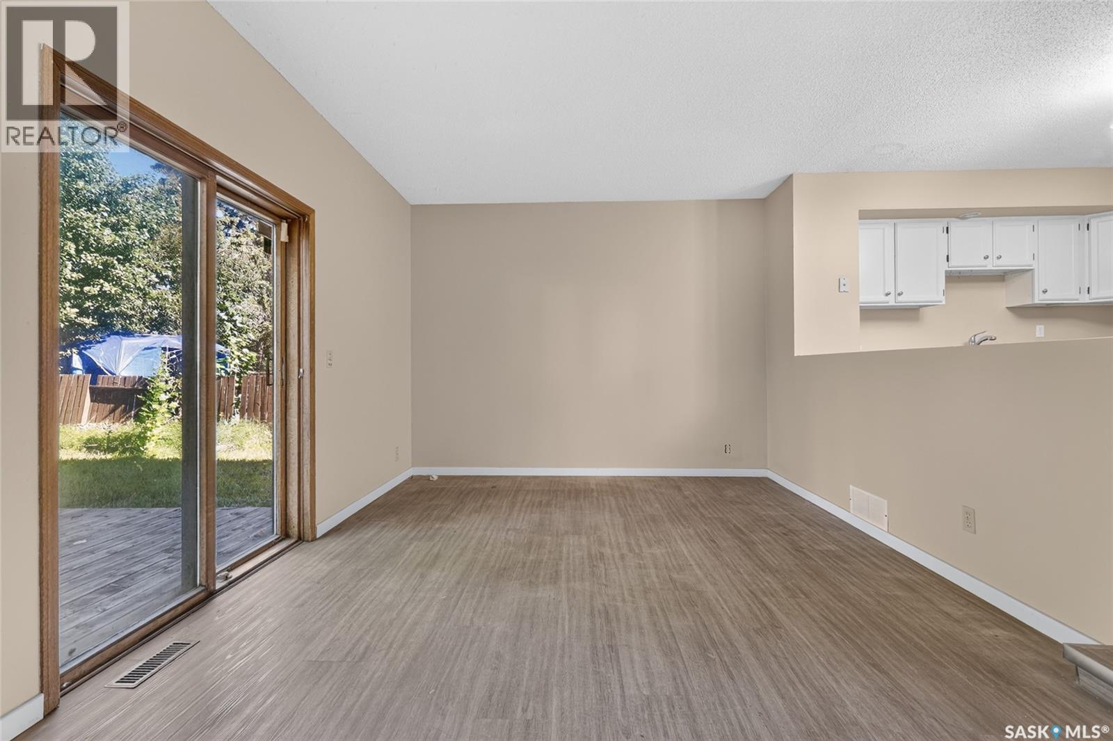 223-225 Wakabayashi Way, Saskatoon, Saskatchewan  S7K 7M4 - Photo 14 - SK047401