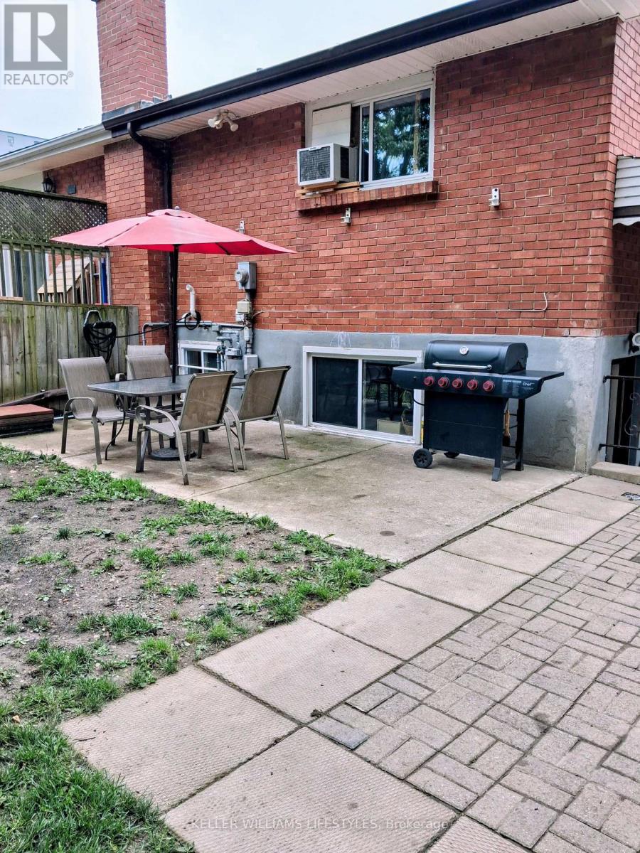 318 Base Line Road W, London South, Ontario  N6J 1W1 - Photo 18 - X13739762