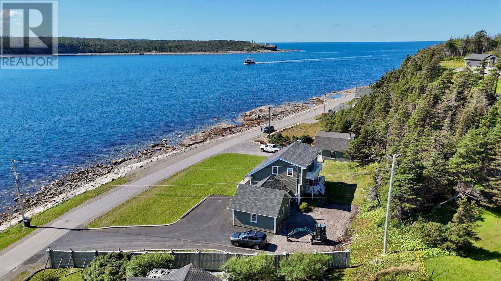 8 Heads Road, Port Saunders — photo 3