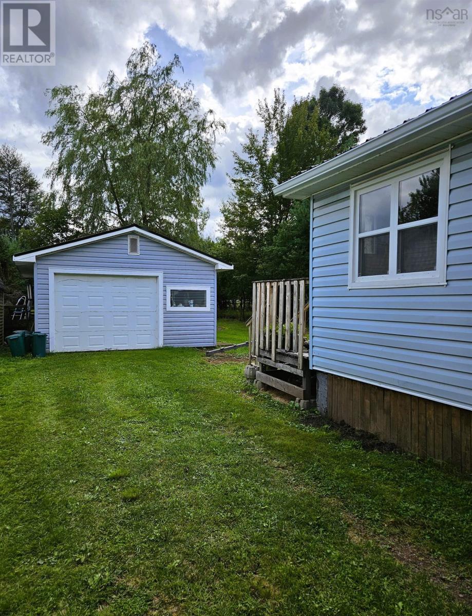59 Salter Avenue, Truro, Nova Scotia  B2N 1A6 - Photo 4 - 202622274